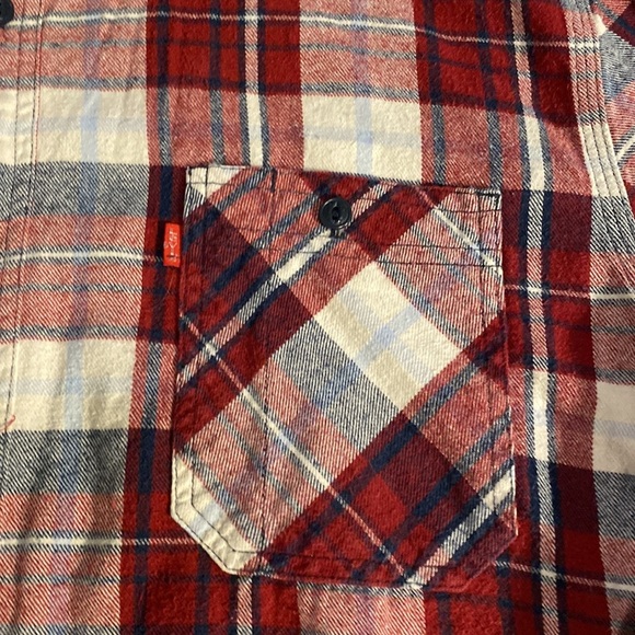 Levi’s plaid flannel. Size L. Red/cream/blue. Button down. Long sleeve. Collar. - Picture 6 of 12